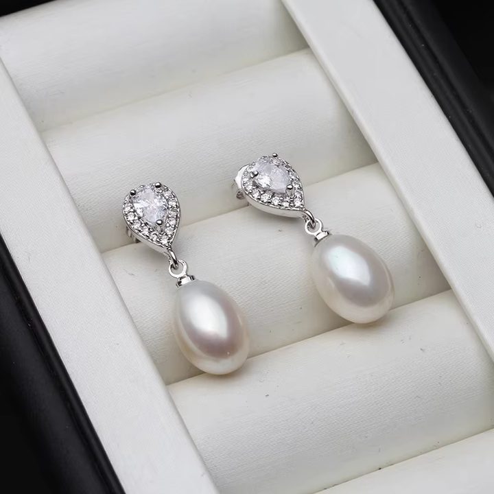 Pearl Drop Earrings