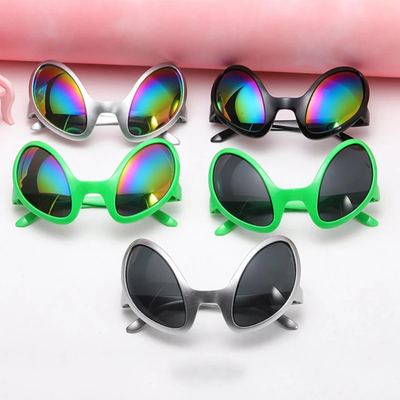 Funny alien party glasses