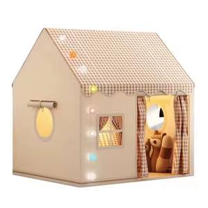Pop-Up Play Tent
